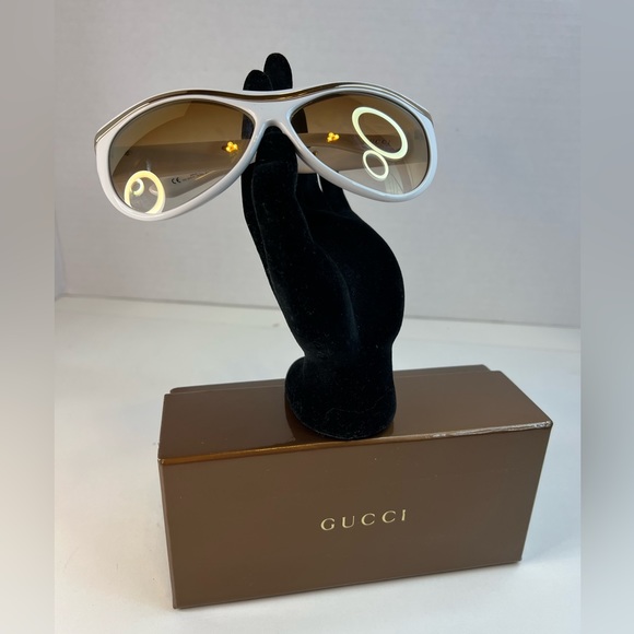 Gucci White w/Gold Trim Sunglasses - Picture 9 of 15